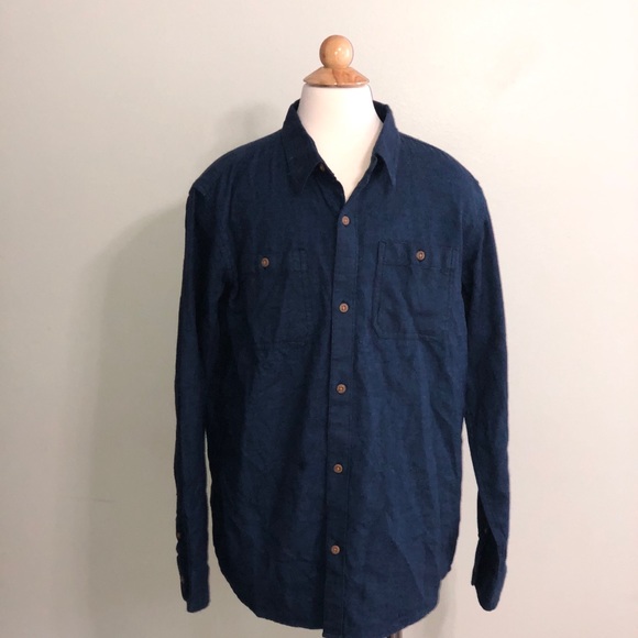 Boys Button Down Shirt from Old Navy - Picture 3 of 8